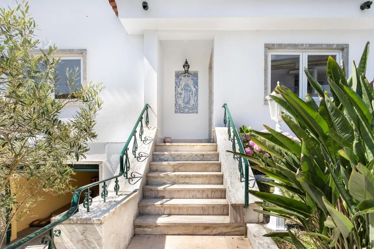 Altido Exclusive Villa With Terrace And Swimming Pool Lisboa