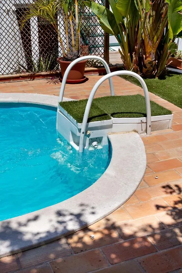 Altido Exclusive Villa With Terrace And Swimming Pool