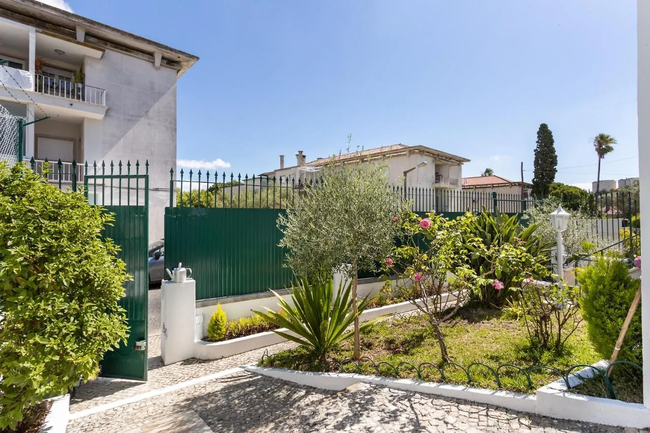 Holiday home Altido Exclusive Villa With Terrace And Swimming Pool